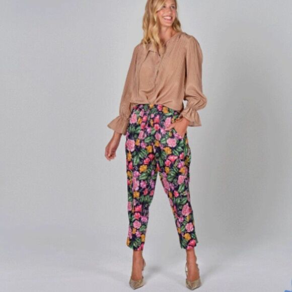 Tucker Julia Pant Cezanne's Garden in Silk Crepe de Chine Floral Roses Luxury - Picture 1 of 4
